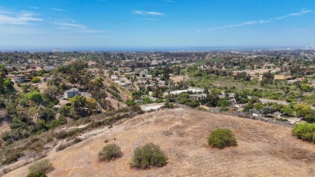 Detail Gallery Image 11 of 26 For Randy Ln, Bonita,  CA 91902 - – Beds | – Baths