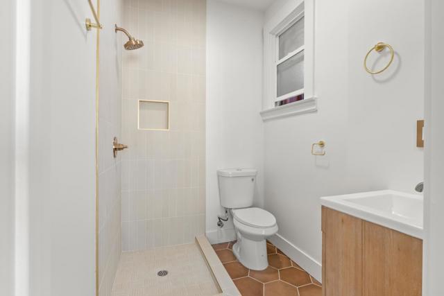 245 Silver Avenue, San Francisco CA: https://media.crmls.org/mediaz/d4718946-b127-4c94-b31c-d0a2e2364894.jpg