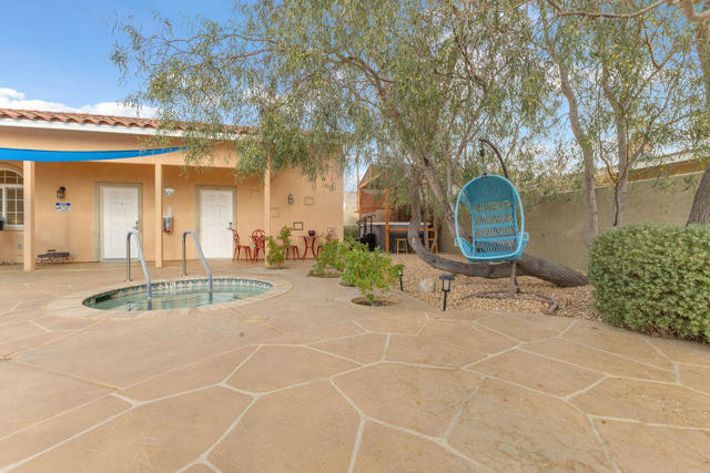 12622 Miracle Hill Road, Desert Hot Springs CA: https://media.crmls.org/mediaz/d4727929-b18d-4a48-9826-505d77e3604d.jpg