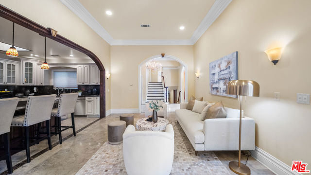 10801 Bothwell Road, Chatsworth CA: https://media.crmls.org/mediaz/d473253e-d757-48c2-b855-9a32c060b848.jpg