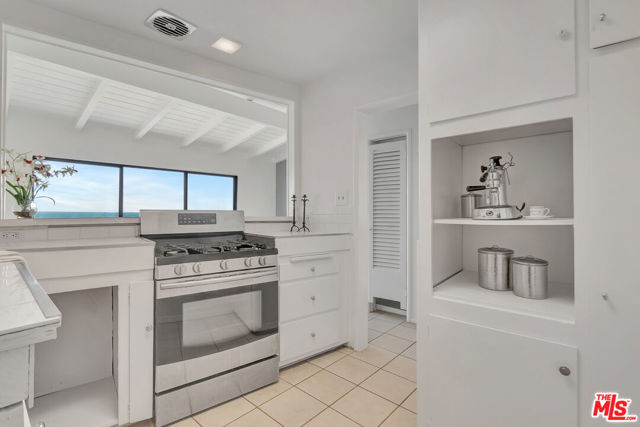 Drew Fenton | 25330 Malibu Road Malibu CA | MLS: 7283830