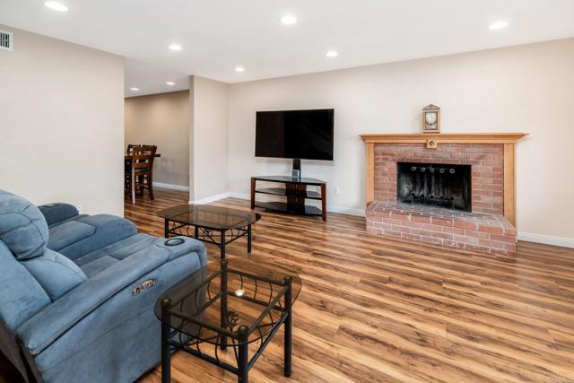 Detail Gallery Image 6 of 28 For 1502 N Ash St, Escondido,  CA 92027 - 4 Beds | 2/1 Baths