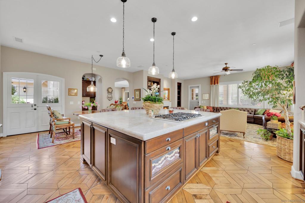 MLS #250027889SD image #40