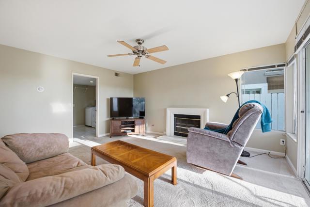 Detail Gallery Image 16 of 36 For 1465 Genoa Dr, Vista,  CA 92081 - 4 Beds | 2/1 Baths