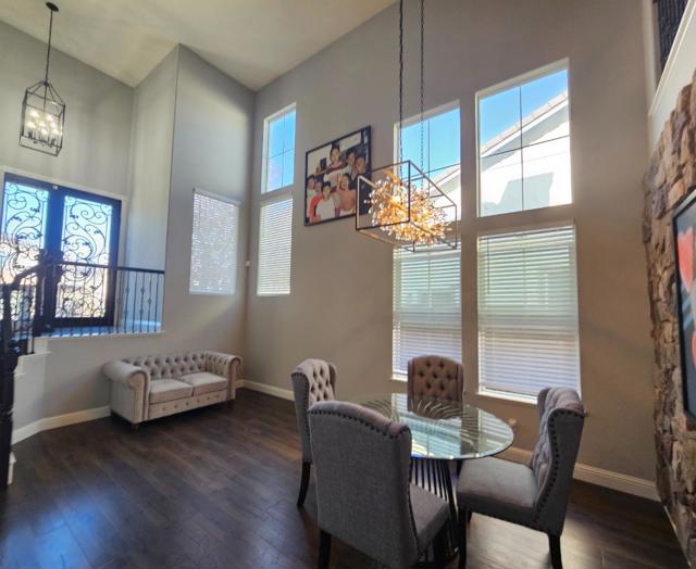 49 Nettle Court, Oakley CA: https://media.crmls.org/mediaz/d4792005-fba8-4d39-b18e-f0735fbfd469.jpg