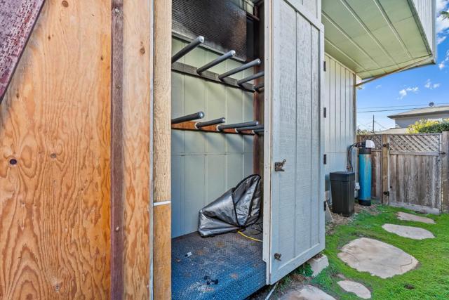 22956 E Cliff Drive, Santa Cruz CA: https://media.crmls.org/mediaz/d4793e5d-f976-4933-9d89-d755ba8b0836.jpg