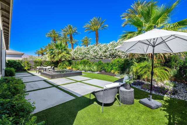 82460 W Mccarroll Drive, Indio CA: https://media.crmls.org/mediaz/d47965d7-457e-4503-a189-a3bd2f30d61a.jpg