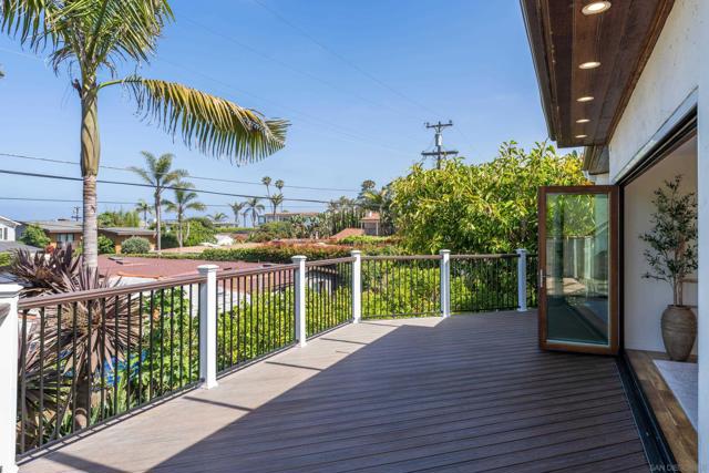 Image 17 of 45 For 8412 La Jolla Shores Dr