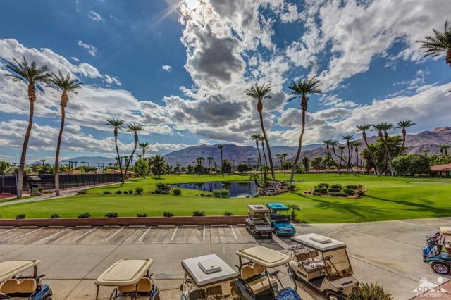 51 Sunrise Drive, Rancho Mirage CA: https://media.crmls.org/mediaz/d47ab952-f7ea-4311-bbef-3e8ae16f0aa8.jpg