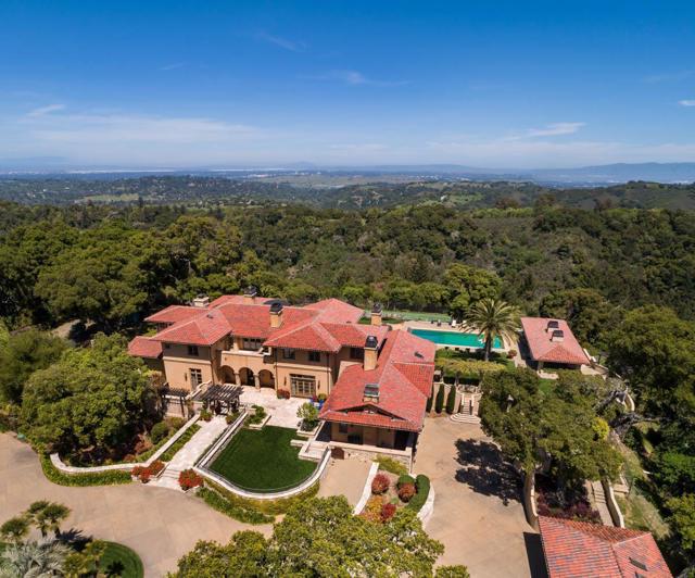 5660 Alpine Road, Portola Valley CA: https://media.crmls.org/mediaz/d47c4dff-e1b8-44ea-bac9-f5248e476750.jpg