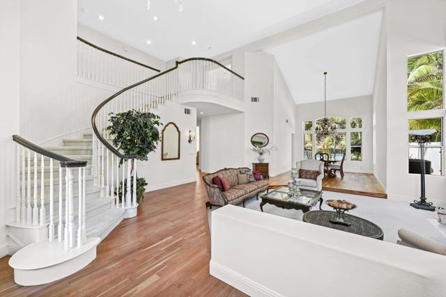 6990 Blue Orchid Lane, Carlsbad CA: https://media.crmls.org/mediaz/d47c5d1a-ceab-4e1b-90c8-4c1558d236d8.jpg