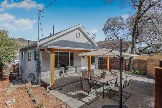 Image 2 of 43 For 1508 Lincoln Avenue A And B