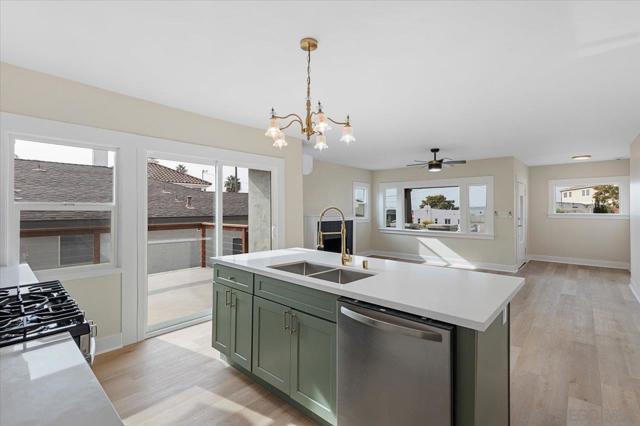 Image 11 of 30 For 2453 Curlew St