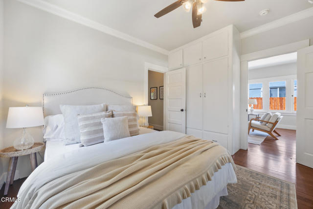 975 N Mentor Avenue, Pasadena CA: https://media.crmls.org/mediaz/d47e1267-e578-46f9-81af-ea580d50349e.jpg