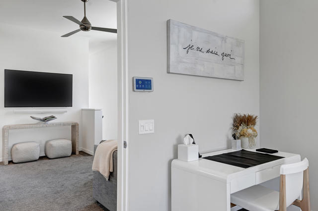 329 Goleta Way, Palm Springs CA: https://media.crmls.org/mediaz/d47e79dd-9929-4ae8-9536-0563e0f4c218.jpg