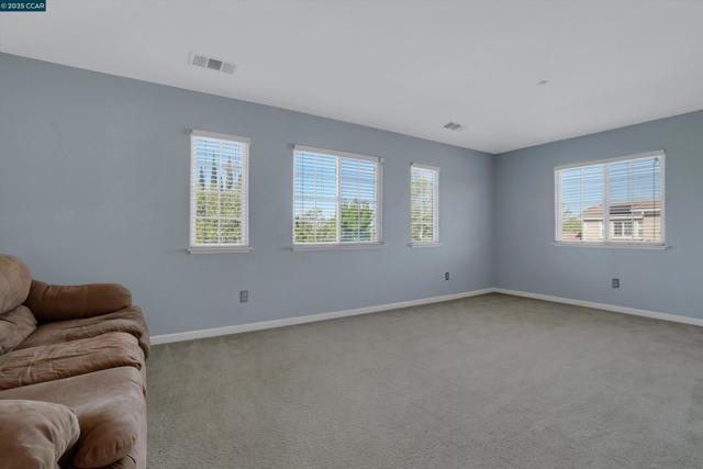 2121 Bluffs Dr, Livermore CA: https://media.crmls.org/mediaz/d47e8f7f-cc7e-4dee-a661-c4e56c1fde79.jpg