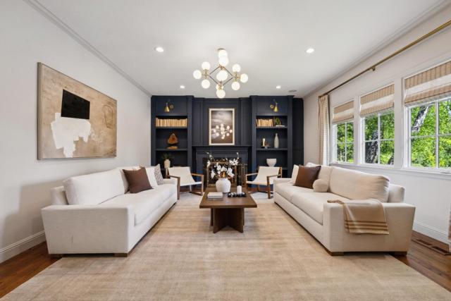 748 Jacaranda Circle, Hillsborough CA: https://media.crmls.org/mediaz/d47eb0eb-6cb6-4d69-a8b7-bae3467672a5.jpg