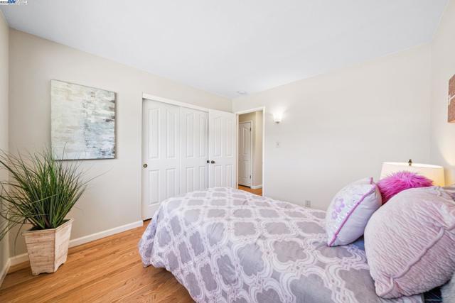 2082 Boxwood Way, Fremont CA: https://media.crmls.org/mediaz/d47f2b1d-4041-410c-b085-d035feec9494.jpg