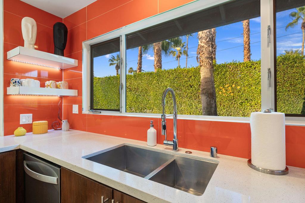 MLS #219141850PS image #8