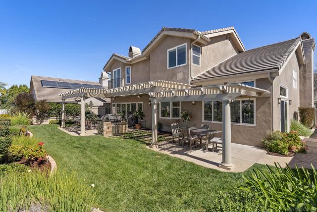 Image 49 of 61 For 18658 Locksley St