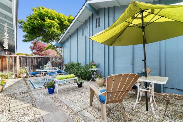 1863 Halterman Avenue, Santa Cruz CA: https://media.crmls.org/mediaz/d47fdc1b-9bff-42f0-851e-145a016b3963.jpg
