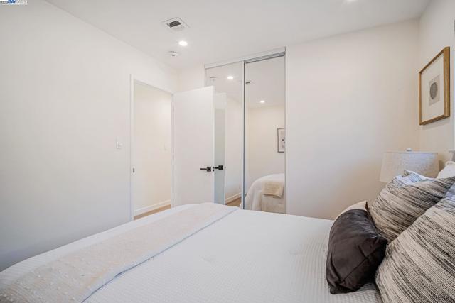 6588 Flanders Dr, Newark CA: https://media.crmls.org/mediaz/d4803e3c-802c-4b29-b403-d7cdea269ea9.jpg