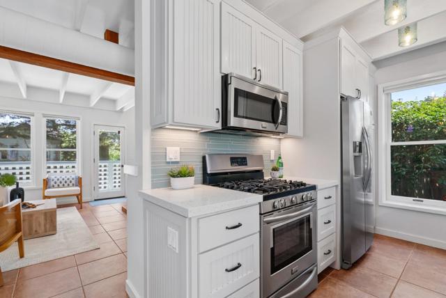 214 Brook Avenue, Santa Cruz CA: https://media.crmls.org/mediaz/d4816eed-4b57-4ba6-884d-a4bacc9bd0b6.jpg