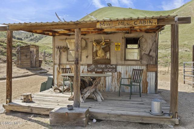 2837 Clear Canyon Road, Lebec CA: https://media.crmls.org/mediaz/d481752d-01d2-41b8-b950-3e6c2fb2f906.jpg