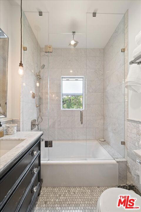 80 S Grand Avenue, Pasadena CA: https://media.crmls.org/mediaz/d48380d7-8156-4298-84de-2b5ccaff8140.jpg