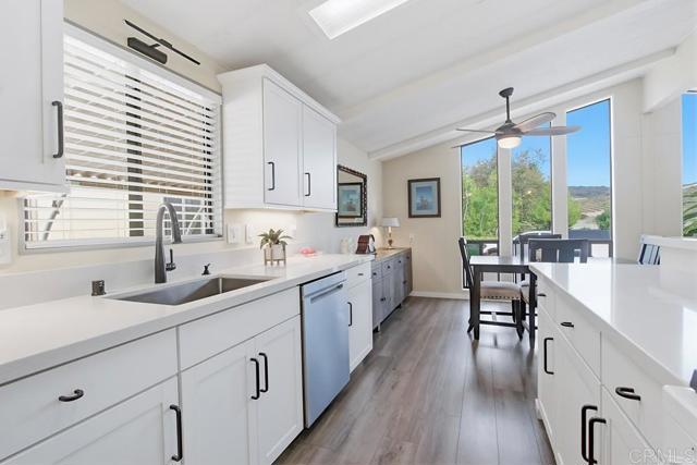 Detail Gallery Image 17 of 43 For 3514 Don Juan Dr, Carlsbad,  CA 92010 - 2 Beds | 2 Baths