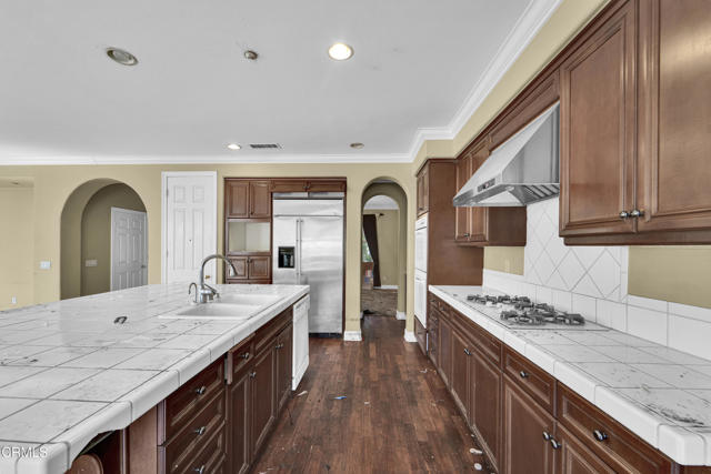 Detail Gallery Image 16 of 40 For 14166 Maya Cir, Moorpark,  CA 93021 - 4 Beds | 3 Baths