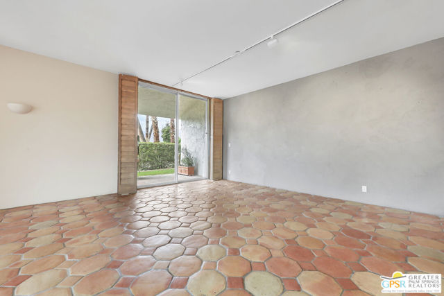 900 Island Drive #113, Rancho Mirage, CA 92270