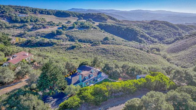 11394 Saddle Road, Monterey CA: https://media.crmls.org/mediaz/d485ffdf-7e73-4367-9b90-cccd42f26ba5.jpg