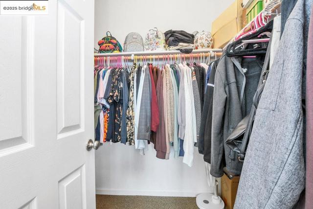 562 Douglas Drive, Brentwood CA: https://media.crmls.org/mediaz/d4876c5e-4e33-468f-bf33-d8301ee869b1.jpg