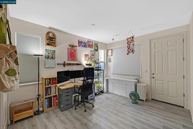 210 Belle Harbor Circle, Pittsburg CA: https://media.crmls.org/mediaz/d487aa1c-32f2-4d03-a69f-b865aadac9ea.jpg