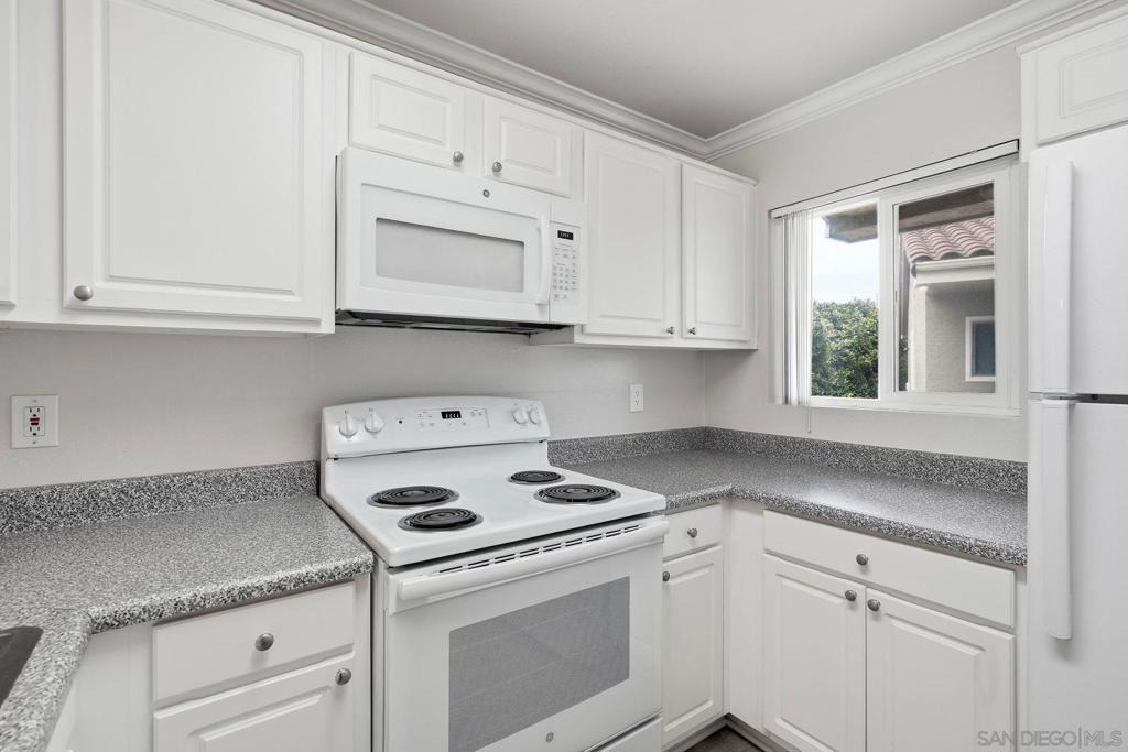 7425 Charmant - photo 10