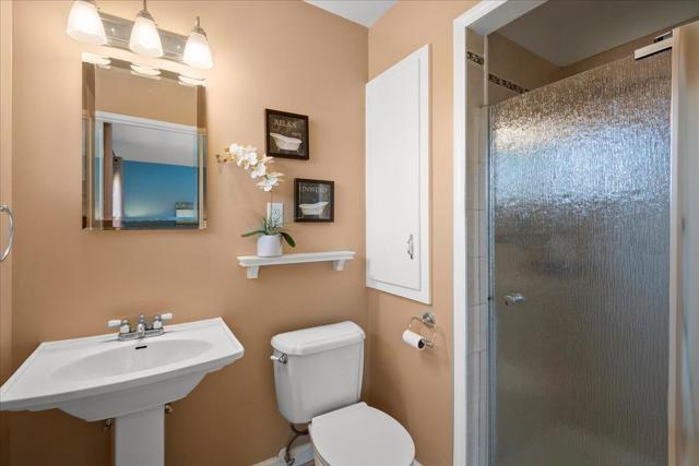 Image 17 of 27 For 2211 Sutter Avenue