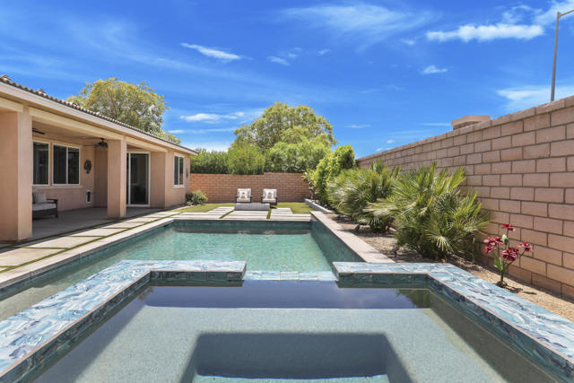 41399 Manchester Street, Indio CA: https://media.crmls.org/mediaz/d48c9bd9-eeea-4c69-9624-b974a07ad073.jpg