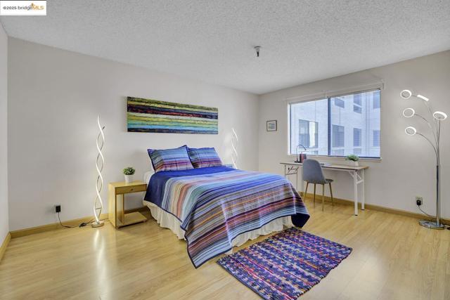 Image 27 of 42 For 545 Pierce St  3002