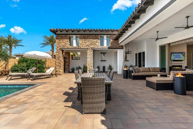 Image 39 of 75 For 54770 Cavalcade Court