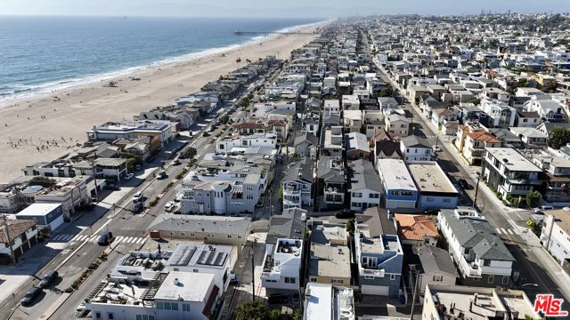 136 28th Street, Hermosa Beach, California 90254, 0 ,Residential Income,For Sale,28th,0,26874939