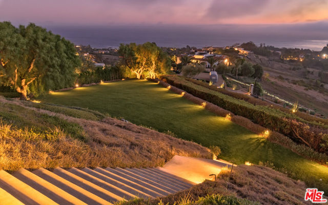 0 Murphy Way, Malibu CA: https://media.crmls.org/mediaz/d48f797d-432a-466a-acde-f0d597bec62c.jpg