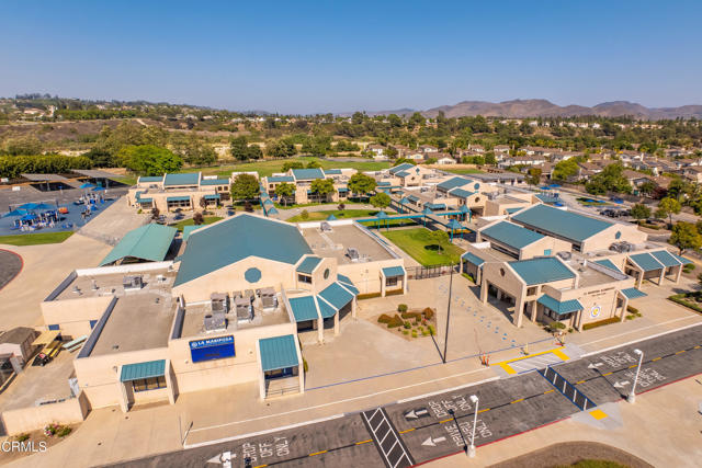 5091 Via Fresco, Camarillo CA: https://media.crmls.org/mediaz/d48fad44-3ae5-4788-a903-bb88b107a7fb.jpg