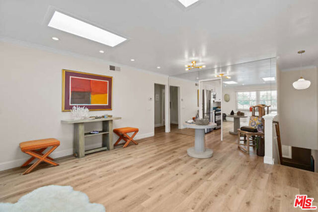 16951 Canyon Lane, Huntington Beach CA: https://media.crmls.org/mediaz/d48fc6e6-6eee-48be-a542-843d4bd66356.jpg