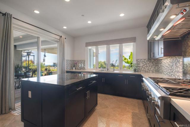 Detail Gallery Image 8 of 29 For 888 Channel Island Dr, Encinitas,  CA 92024 - 5 Beds | 4/1 Baths