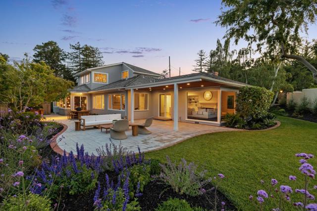 1431 Carlton Road, Hillsborough CA: https://media.crmls.org/mediaz/d4908c47-6dba-4cea-811a-25c7e63aa3a8.jpg