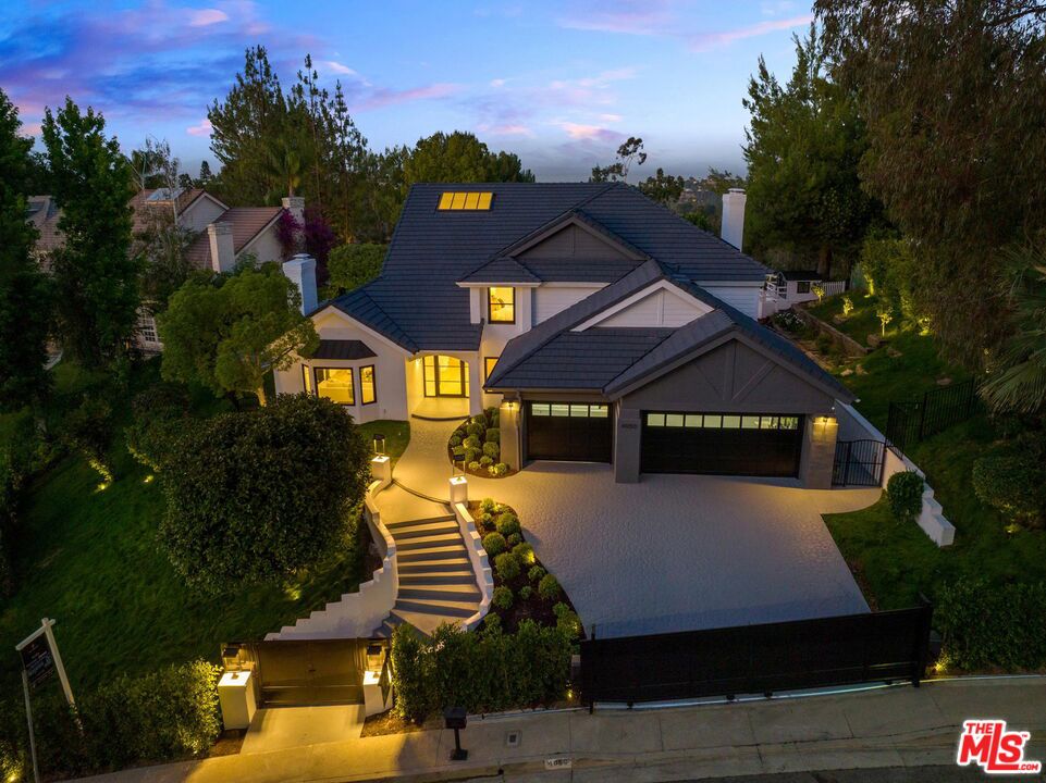 4050 Clarinda Drive