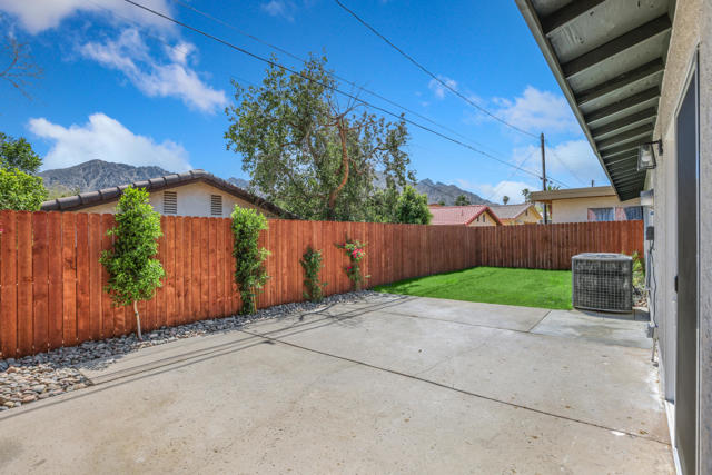 53110 Avenida Ramirez, La Quinta CA: https://media.crmls.org/mediaz/d4912d56-8850-4c26-8c86-6aa51c7c3589.jpg