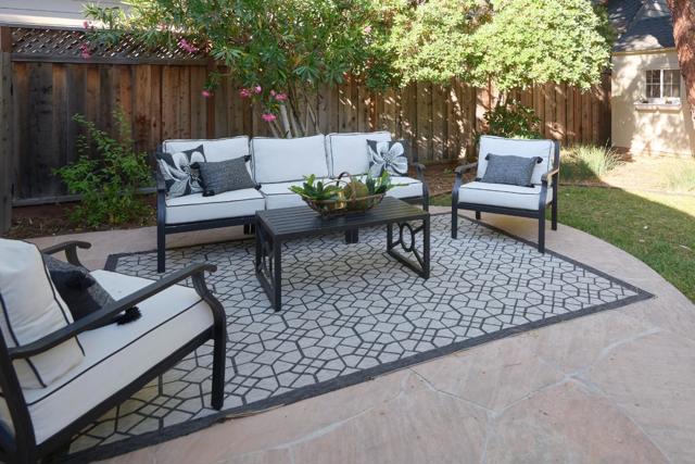 767 Calderon Avenue, Mountain View CA: https://media.crmls.org/mediaz/d4914a12-7e16-46aa-81d5-f88b5526e03f.jpg