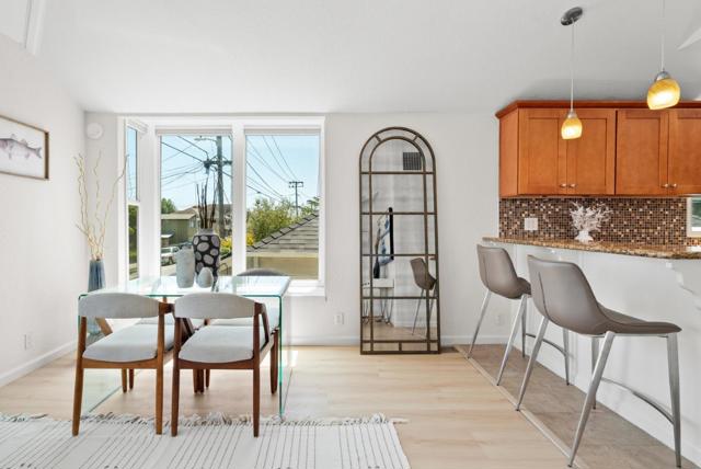 407 Seabright Avenue, Santa Cruz CA: https://media.crmls.org/mediaz/d4915ea8-f6e9-4eb5-8386-c025e736427d.jpg